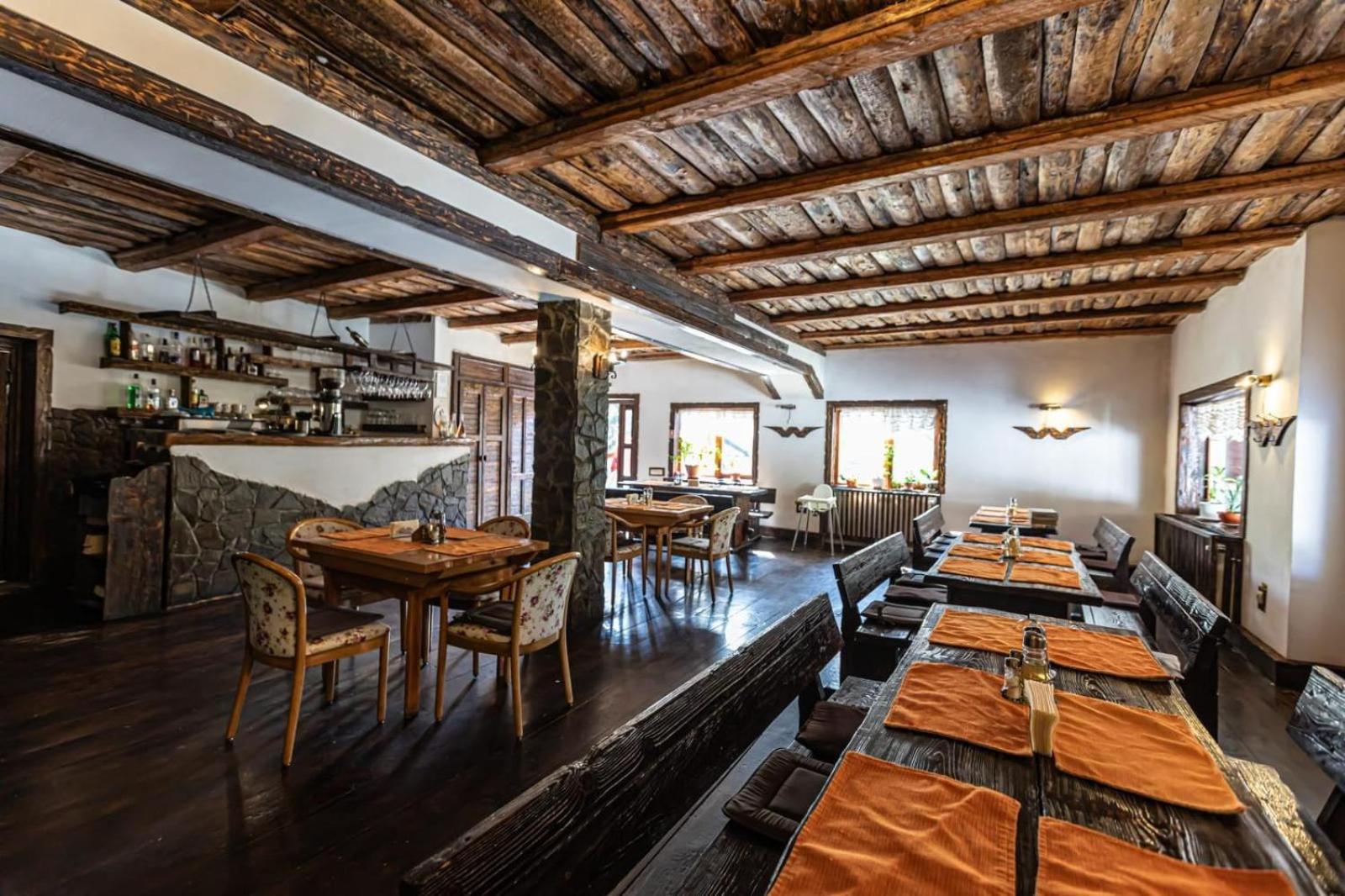Casa Valasoaia Sacele Bagian luar foto