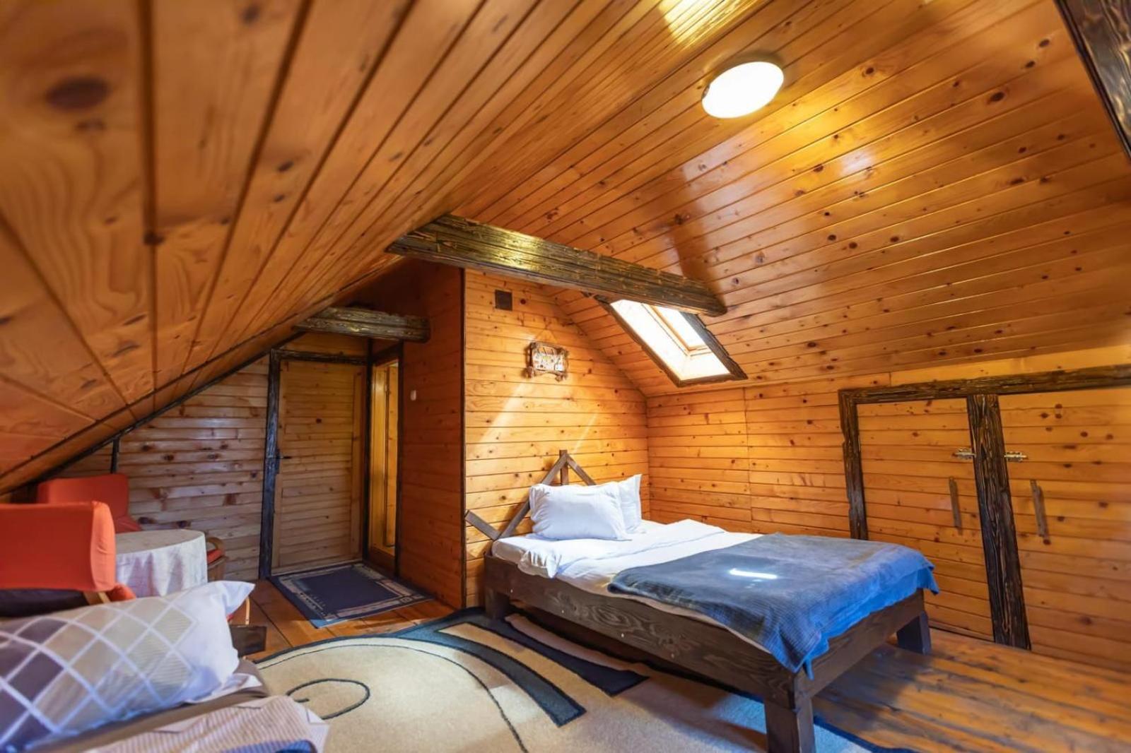 Casa Valasoaia Sacele Bagian luar foto