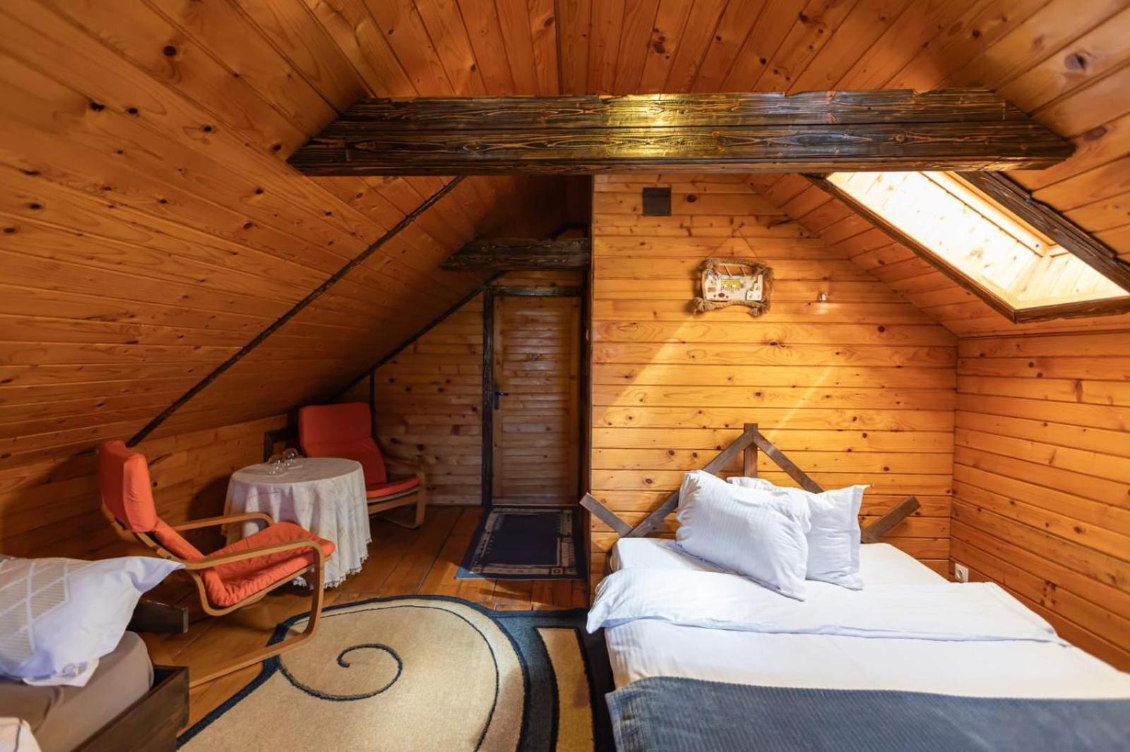 Casa Valasoaia Sacele Bagian luar foto